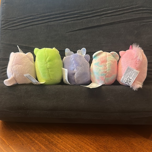 Squishmallow/ Squishville set of 5 2” - Picture 3 of 3